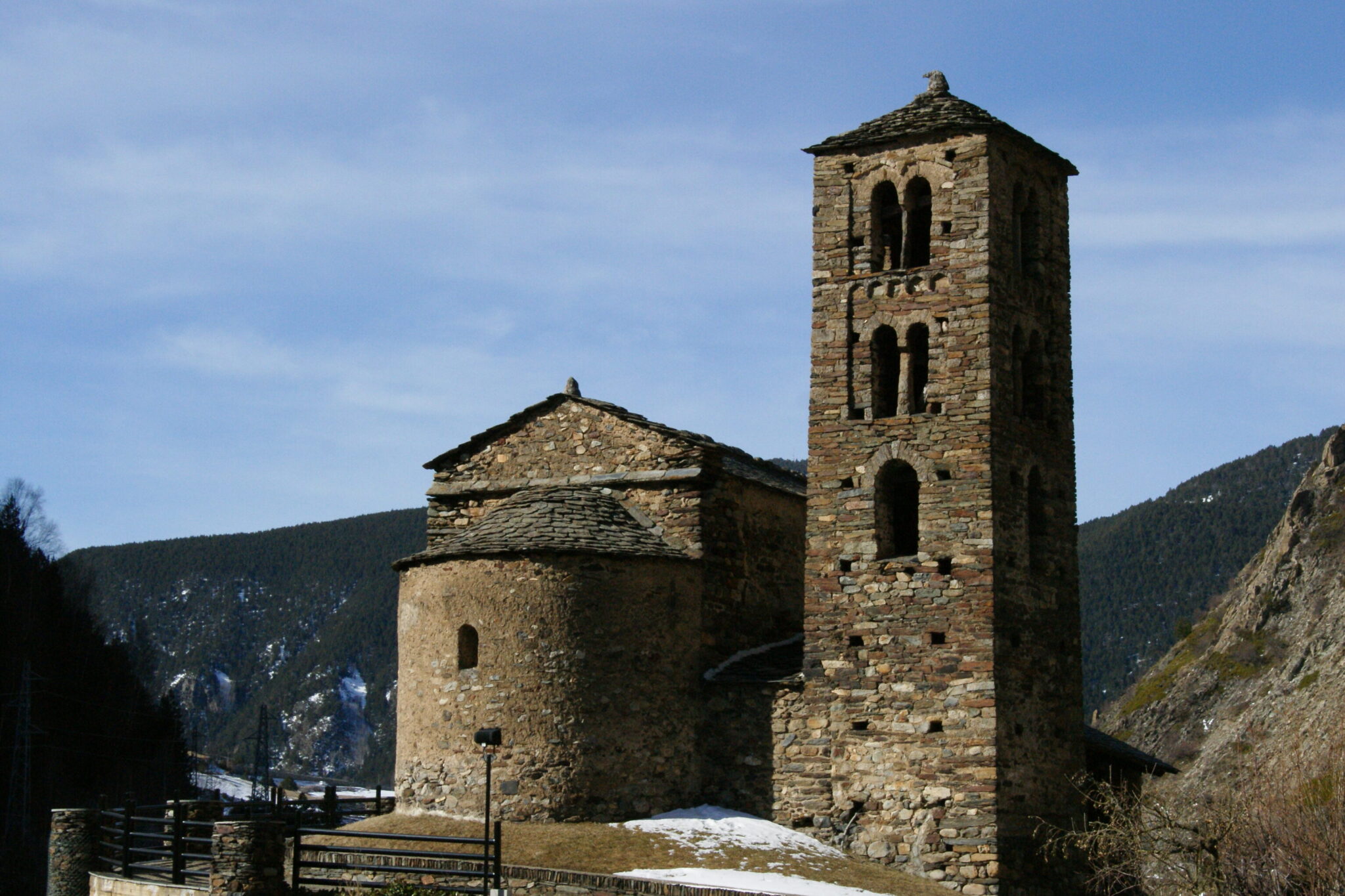 Costruzione Romanica 2: St. Joan De Caselles - Kit Domus 40076 In Scala
